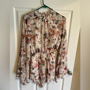 Romantic Floral Wide Sleeve Romper w/Back Out!